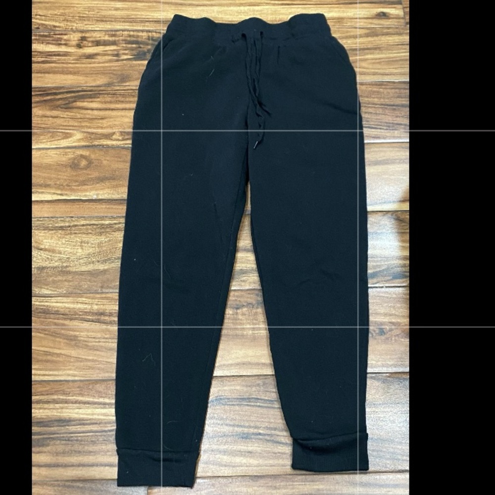 Black sweatpants